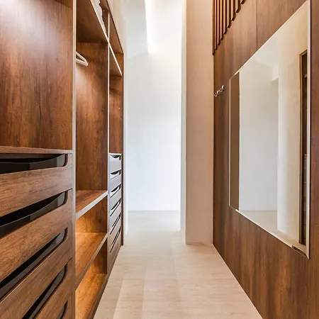 16 Dhermi By Pikhost * Gjilek