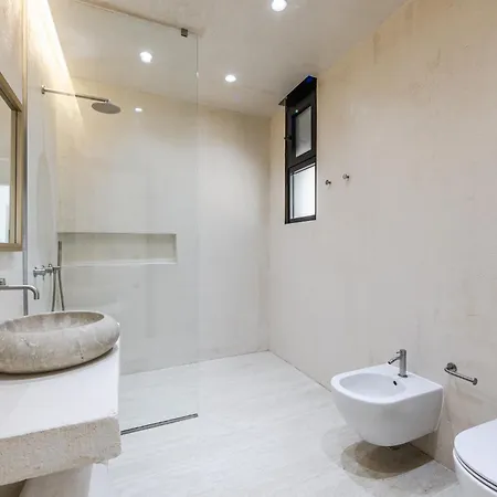 16 Dhermi By Pikhost