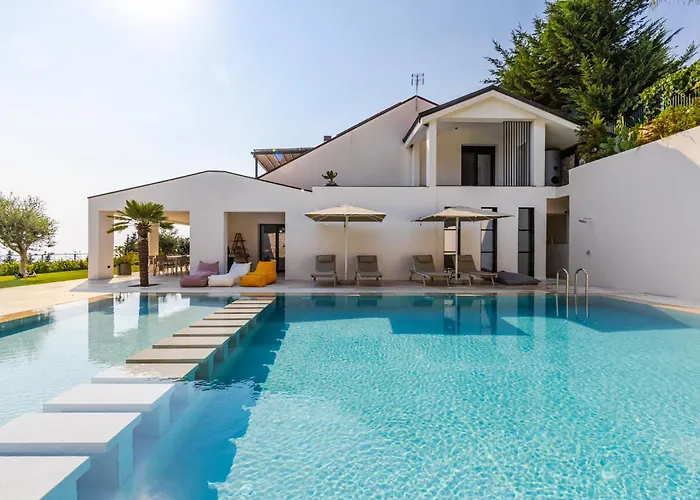 16 Dhermi By Pikhost Gjilek