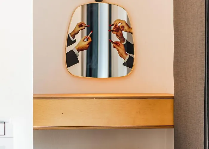 16 Dhermi By Pikhost *