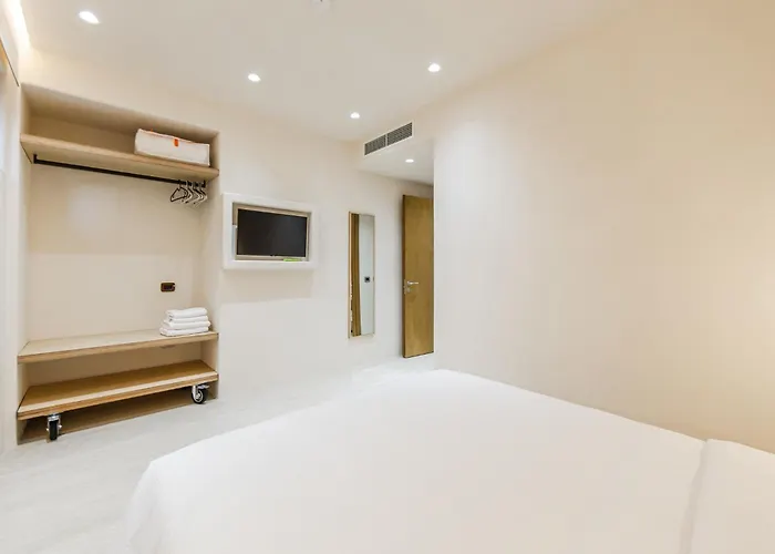 16 Dhermi By Pikhost