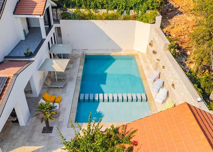 16 Dhermi By Pikhost Gjilek